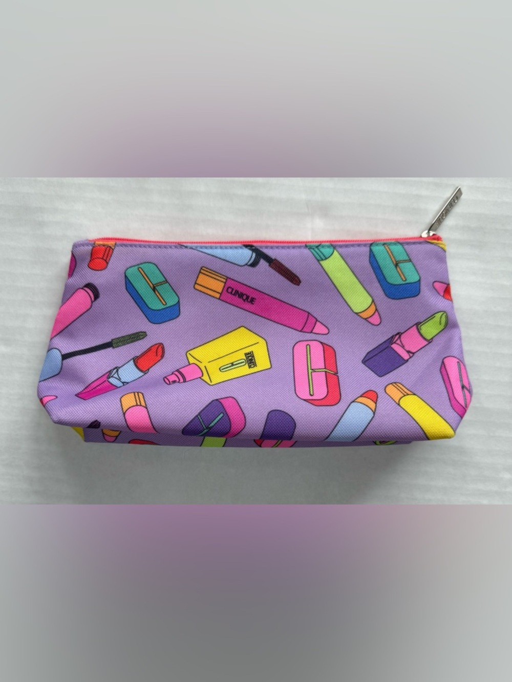 Clinique Makeup Print Cosmetic Bag - Picture 2 of 8
